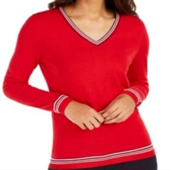 Tommy Hilfiger V neck Hem Embellished Sweater - Picture 7 of 7